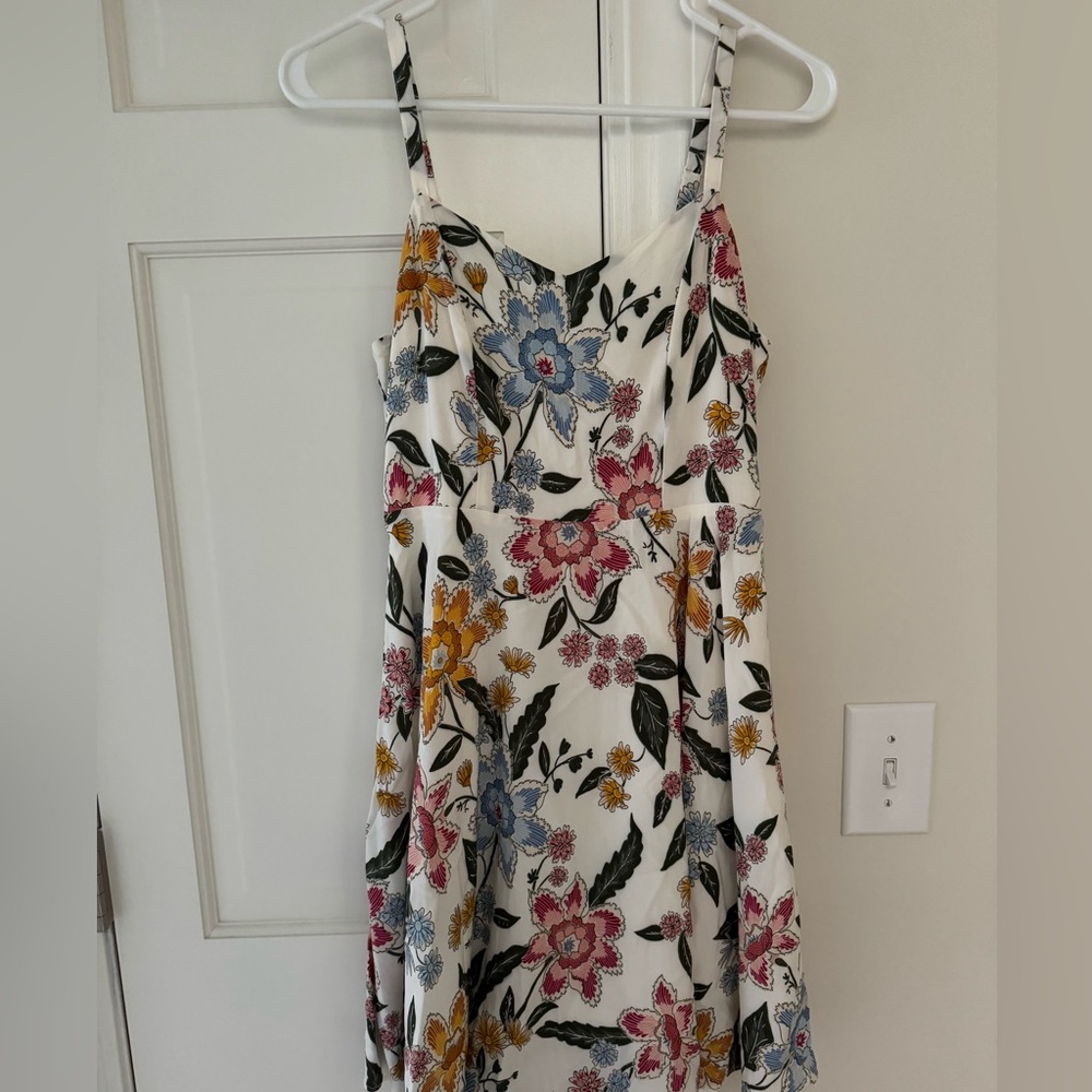Old navy dress. Worn twice